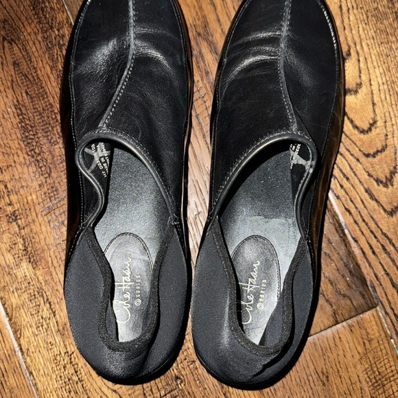 COLE HAAN Women’s Air Reva G Series Size 10B - Picture 4 of 6